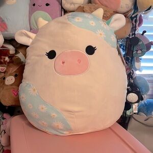 Belana cow squishmallows